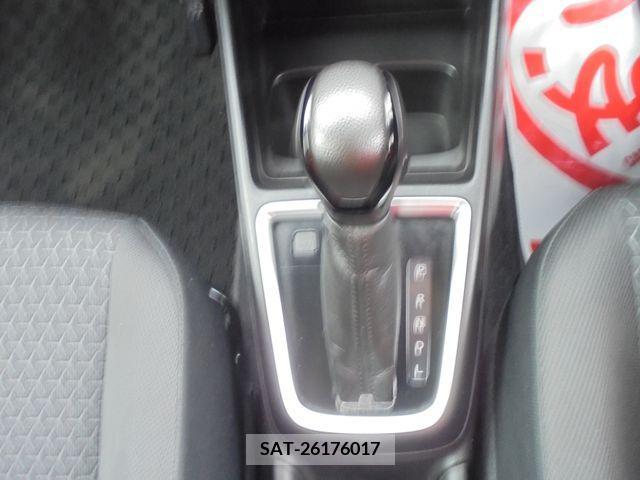 Suzuki SWIFT 2020-04 328980-23