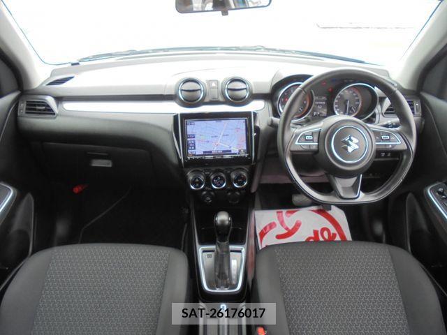 Suzuki SWIFT 2020-04 328980-1