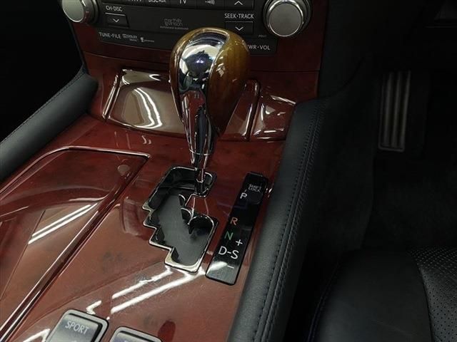 Lexus LS 2010-02 17878-25