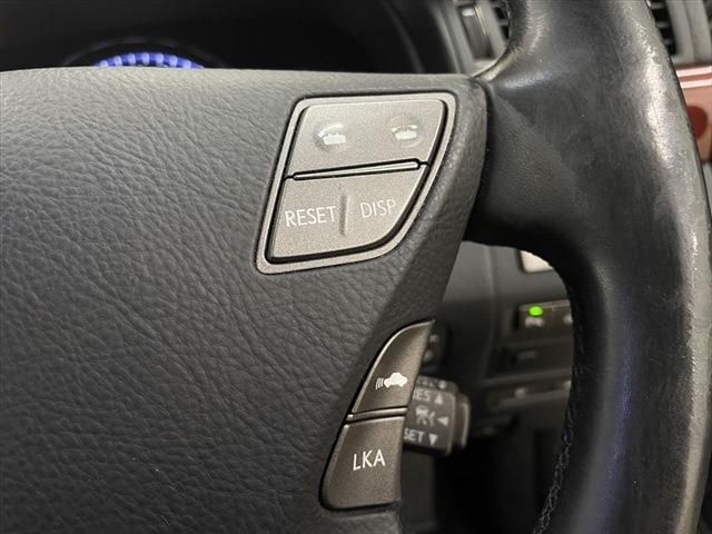 Lexus LS 2010-02 17878-28