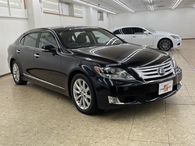 Lexus LS 2010-02 17878-2