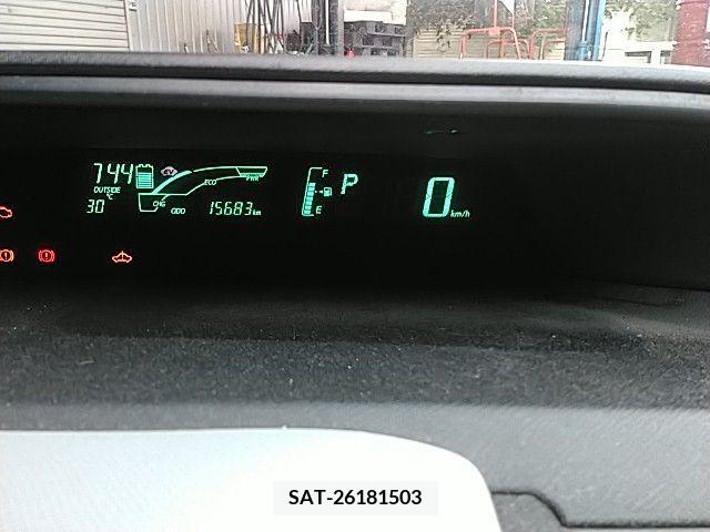 Toyota AQUA 2012-11 386257-29