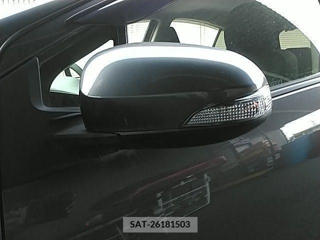 Toyota AQUA 2012-11 386257-26