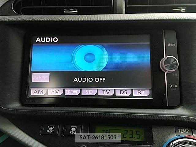Toyota AQUA 2012-11 386257-5