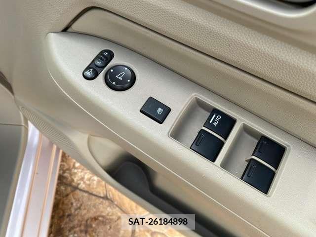 Honda N-WGN 2015-03 210142-14