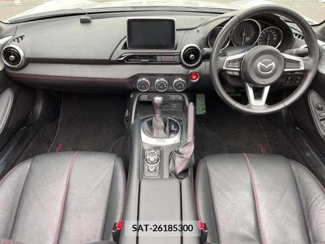 Mazda ROADSTER 2015-08 283378-1