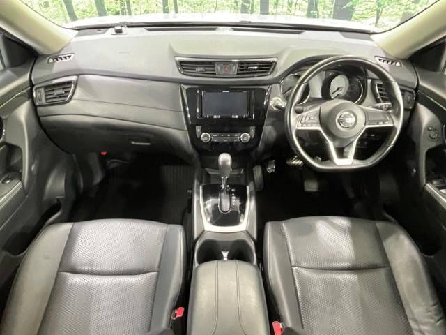 Nissan X-TRAIL 2019-03 6137-1
