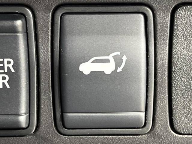 Nissan X-TRAIL 2019-03 6137-6
