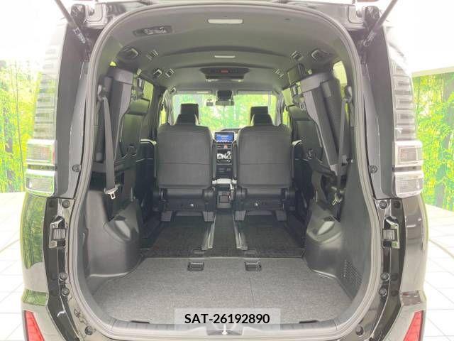 Toyota VOXY HYBRID 2021-02 332810-10