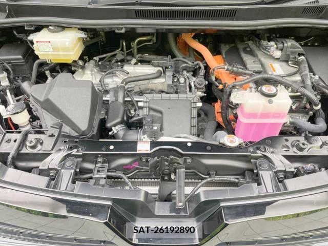 Toyota VOXY HYBRID 2021-02 332810-18