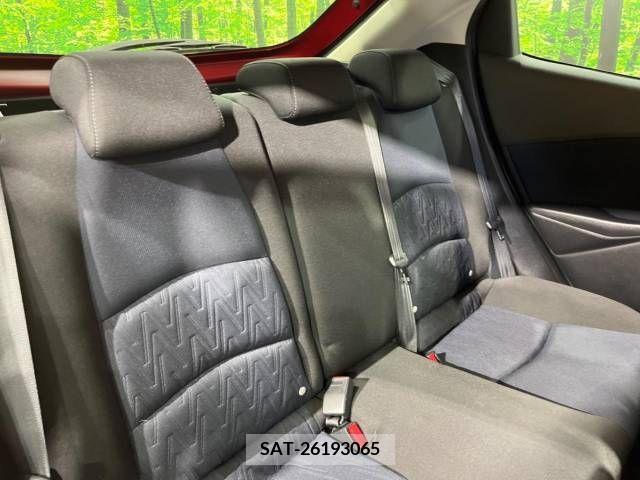 Mazda DEMIO 2015-11 267589-5