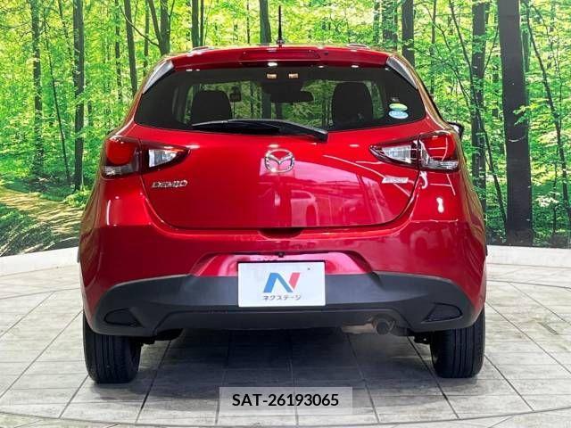 Mazda DEMIO 2015-11 267589-11