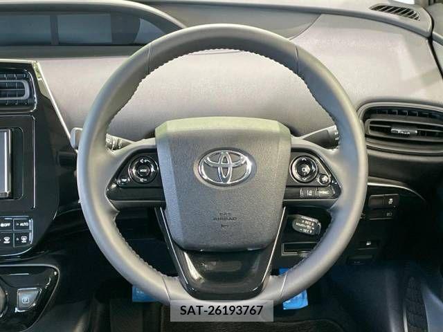 Toyota PRIUS 2019-08 393375-10
