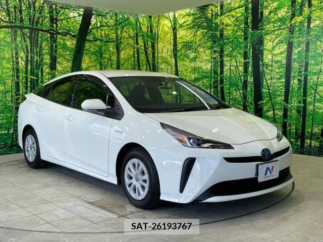 Toyota PRIUS 2019-08 393375-15
