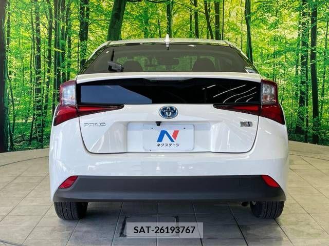 Toyota PRIUS 2019-08 393375-14