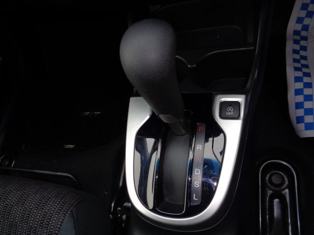 Honda FIT 2014-03 688-13