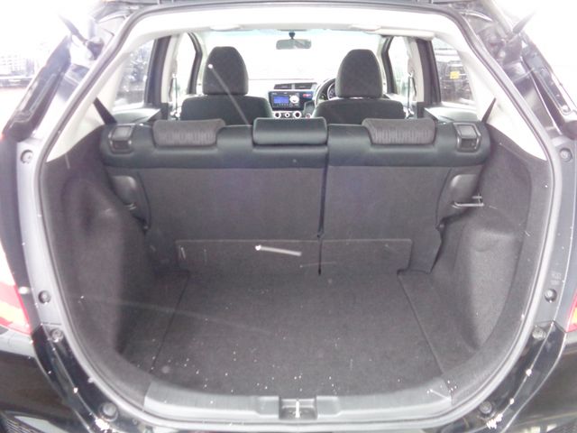 Honda FIT 2014-03 688-16