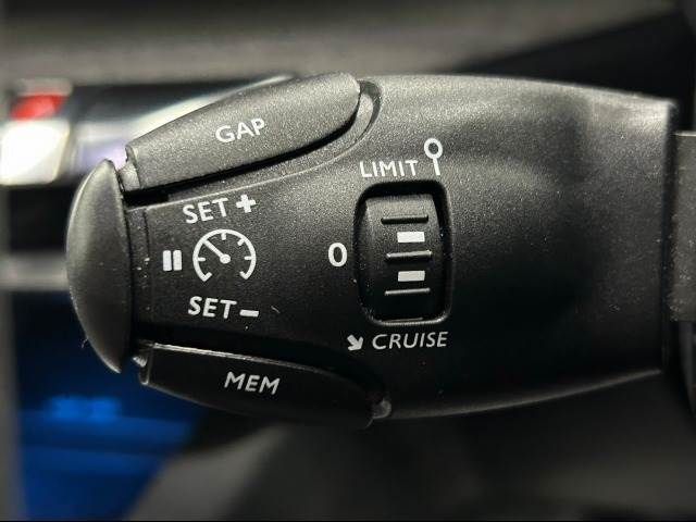 Peugeot 3008 2017-09 28577-6