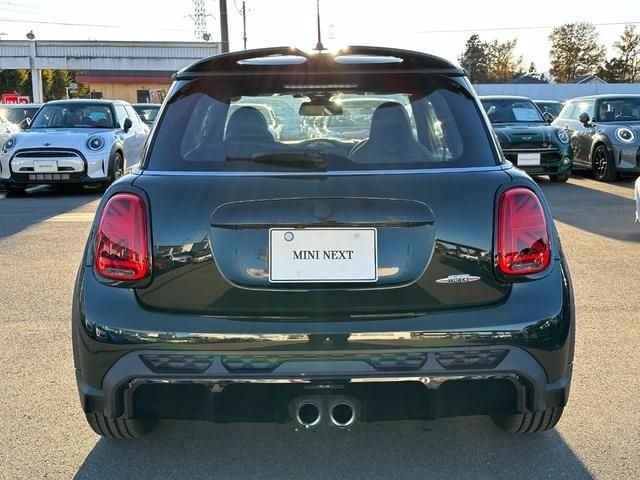Bmw MINI 2023-04 180775-9