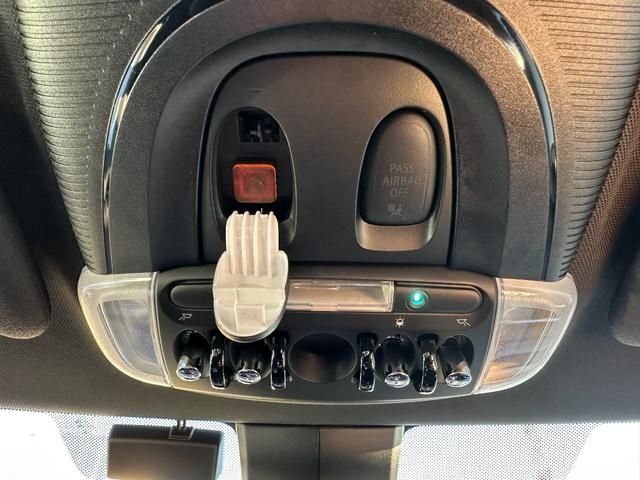 Bmw MINI 2023-04 180775-25