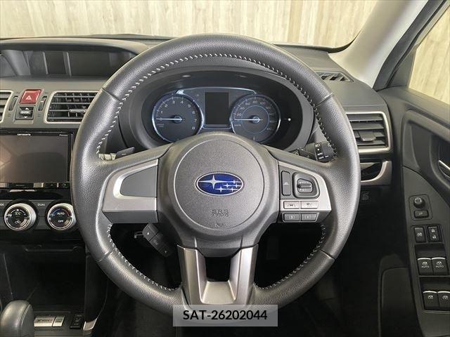 Subaru FORESTER 2015-11 375207-24
