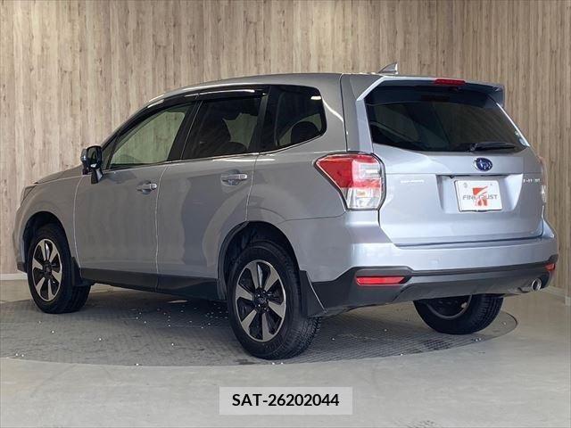 Subaru FORESTER 2015-11 375207-6