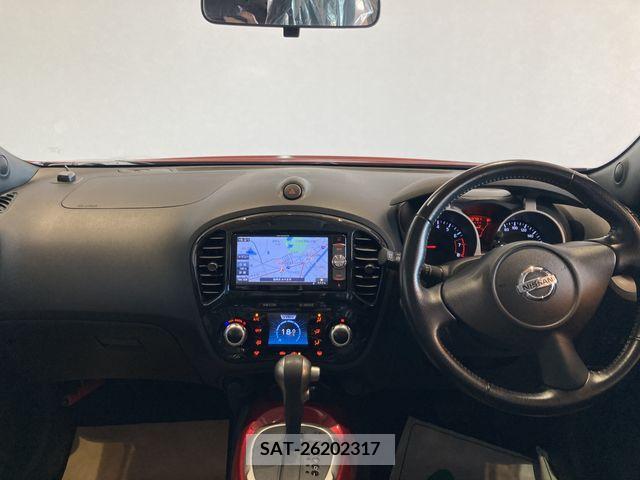 Nissan JUKE 2012-02 250056-10