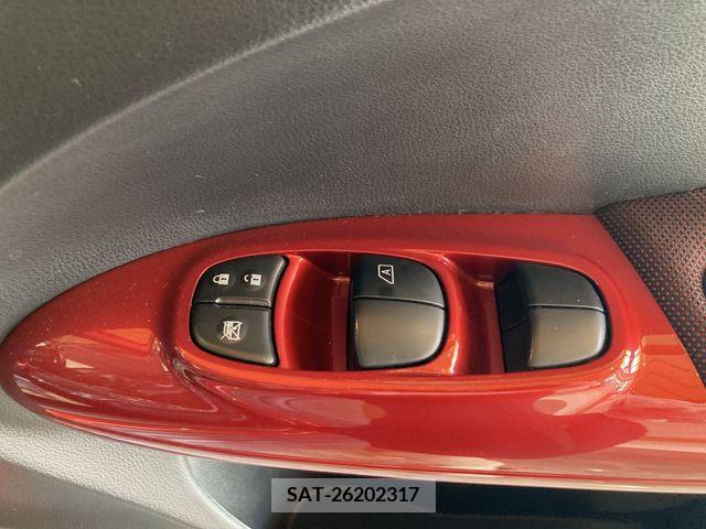 Nissan JUKE 2012-02 250056-12