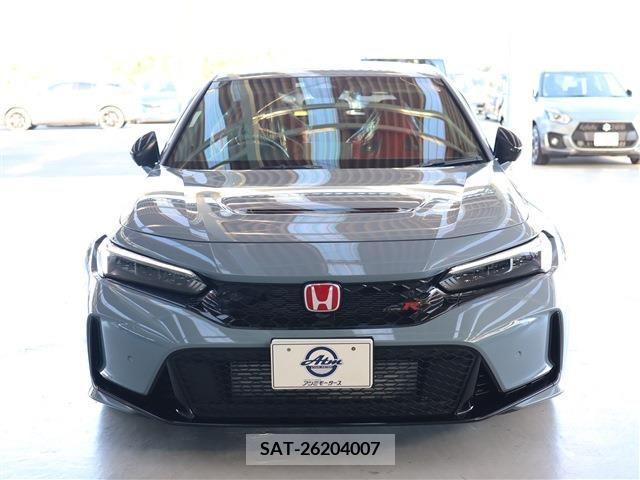 Honda CIVIC 2023-05 205959-1