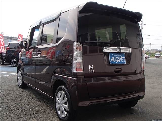Honda N BOX 2017-04 184095-2