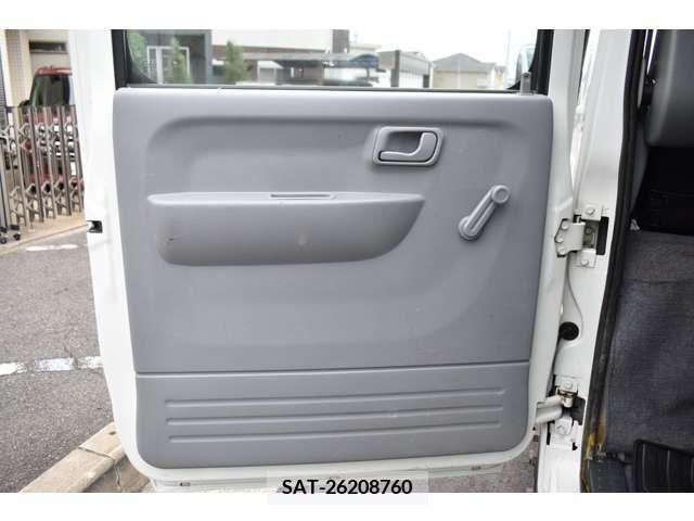 Mitsubishi CANTER 2015-12 294521-12