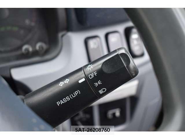 Mitsubishi CANTER 2015-12 294521-16