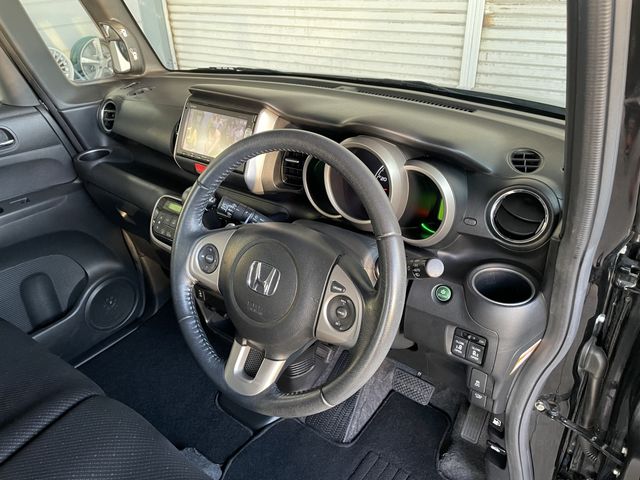 Honda N BOX 2014-11 18397-16