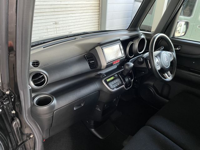 Honda N BOX 2014-11 18397-22