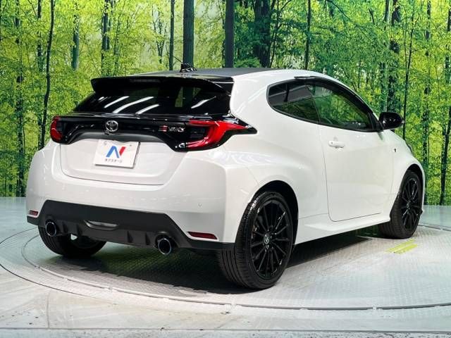 Toyota YARIS 2021-08 181067-17