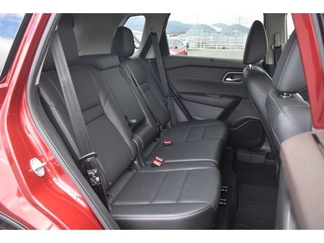 Nissan X-TRAIL 2022-07 190523-20