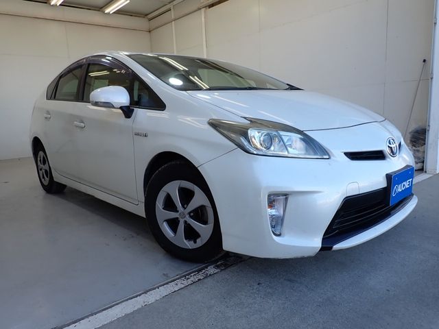 Toyota PRIUS 2014-10 14556-0