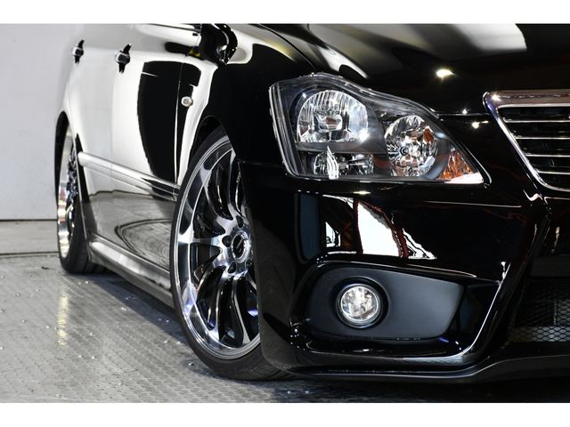 Toyota CROWN SEDAN 2005-12 7369-4