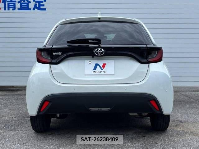 Toyota YARIS 2022-03 386855-15