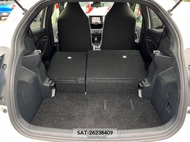 Toyota YARIS 2022-03 386855-10