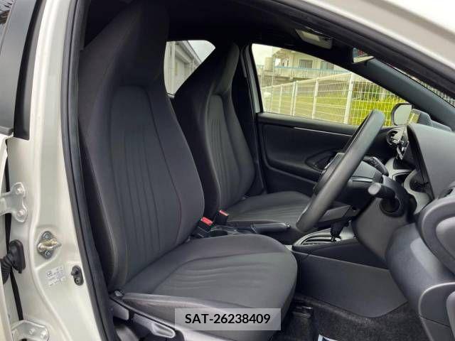Toyota YARIS 2022-03 386855-8
