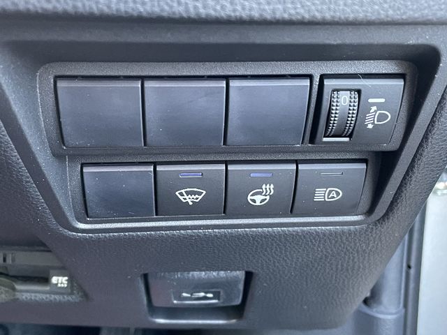 Toyota YARIS CROSS 2021-11 27567-16