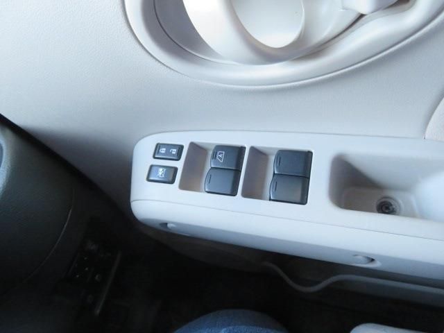 Nissan CUBE 2016-05 54-11