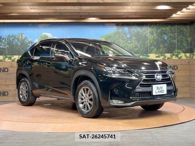 Lexus NX 2015-08 354051-16