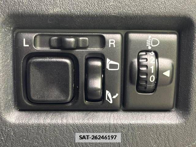 Suzuki JIMNY 2007-09 256272-6