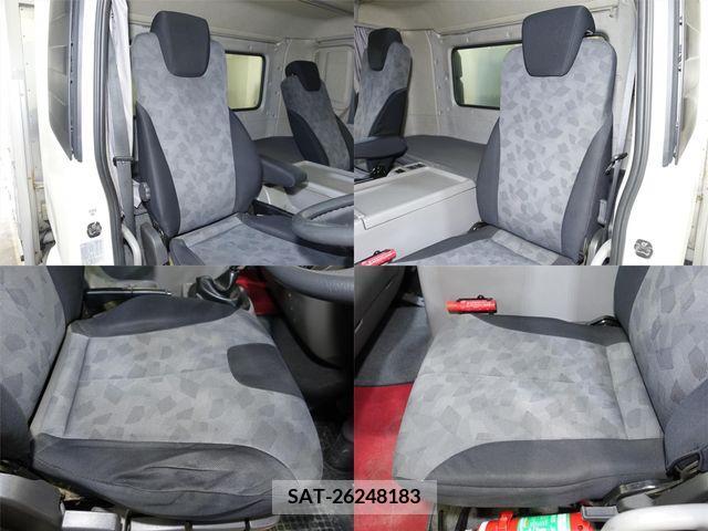 Nissan CONDOR 2011-12 207206-14