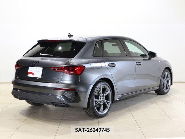 Audi A3 2023-11 318053-7