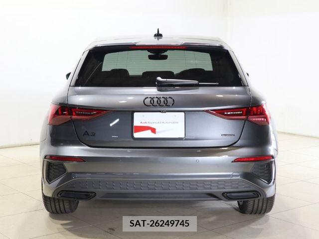 Audi A3 2023-11 318053-2