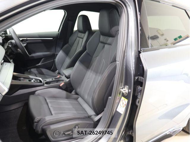 Audi A3 2023-11 318053-18