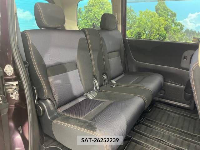 Nissan SERENA 2010-03 284320-8